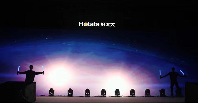 活動表演節(jié)目之鼓動未來-以熒光鼓棒敲擊出藍圖未來！